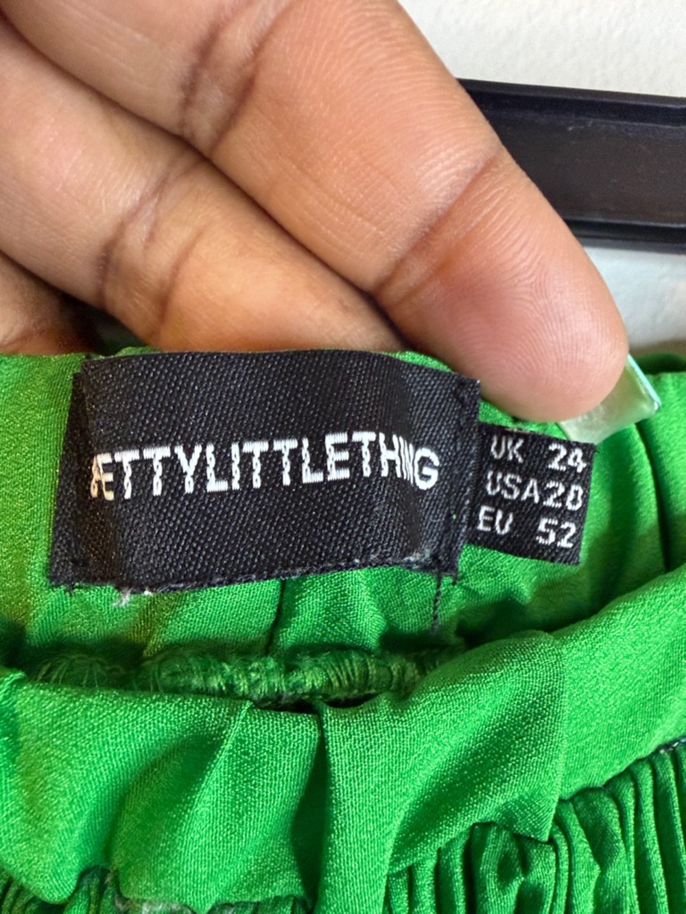 PrettyLittleThing Green Plisse OverSized Blouse & Trouser Set Size 20 EUC #139 - Picture 9 of 14